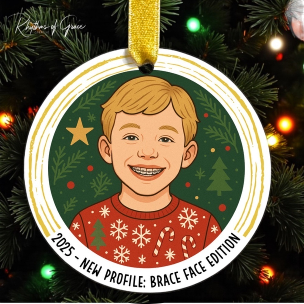 “I Got Braces!” Personalized Christmas Ornament – Celebrate Their Smile Glow-Up! - Picture 4 of 5